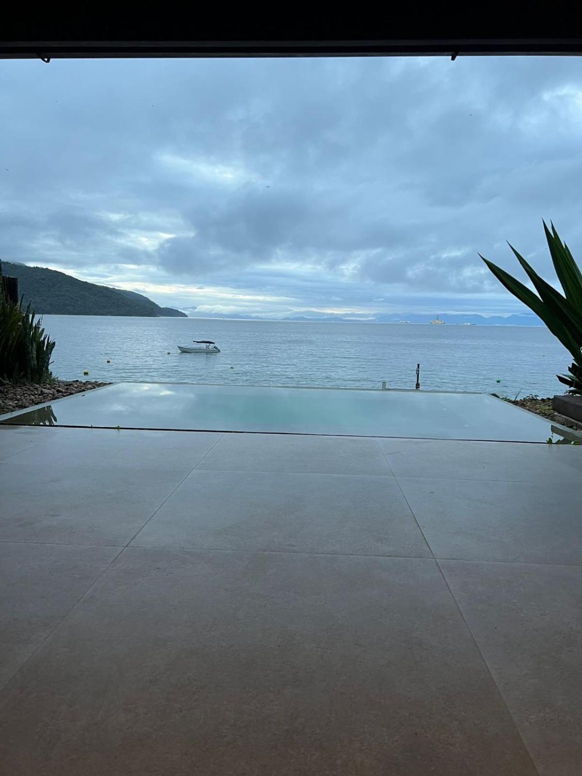 Casa Da Ilha Villa Praia de Araçatiba Eksteriør billede
